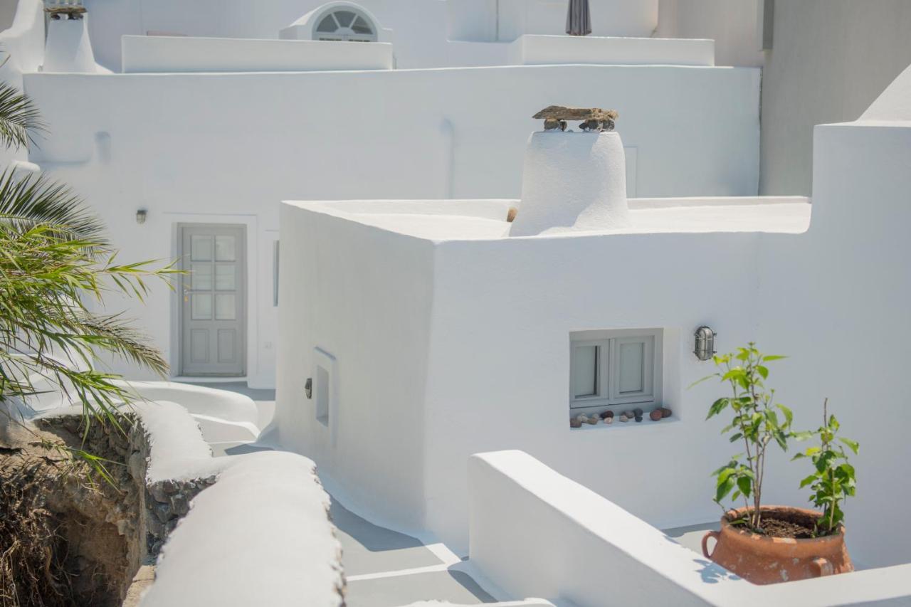 Foinikiá Aqua Serenity Luxury Suites Santorini المظهر الخارجي الصورة